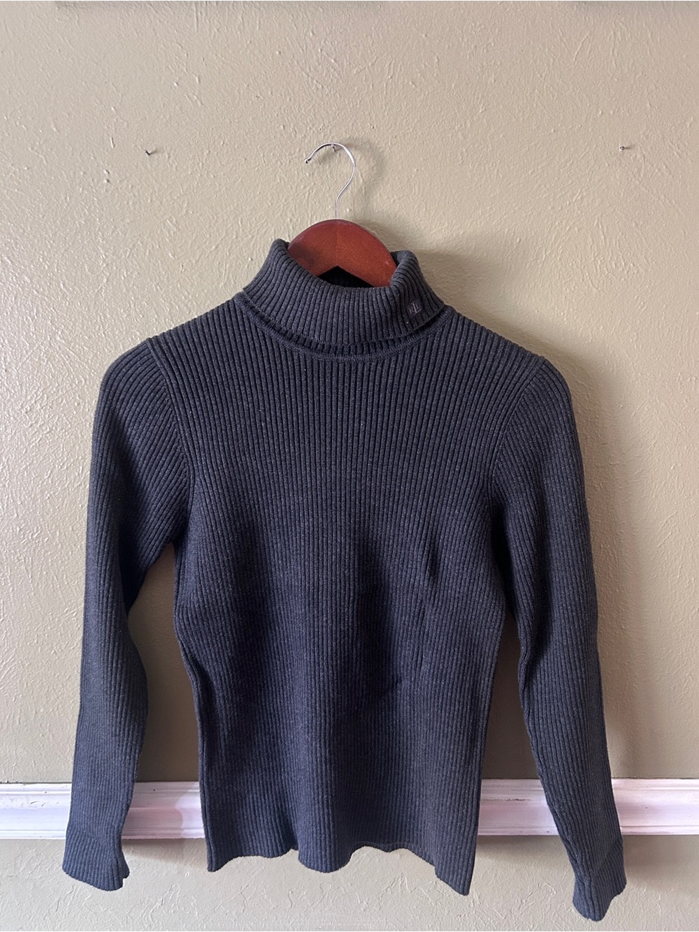 Lauren Ralph Lauren quiet luxury Women's Ribbed Cotton Turtleneck Sweater Gray
